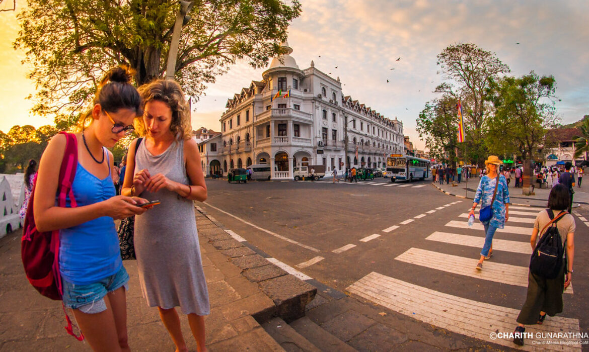 Sri Lanka Holiday Guru launches a Survival Guide for Tourists
